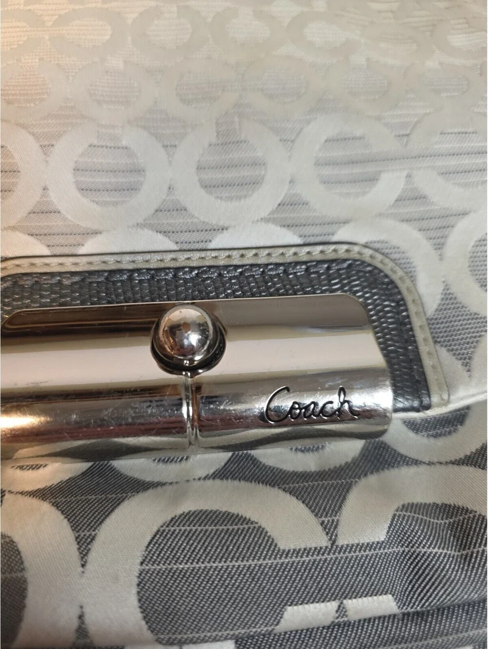 Coach Op Art Ombre Kristen Shoulder Bag Purse 16793 Gray White